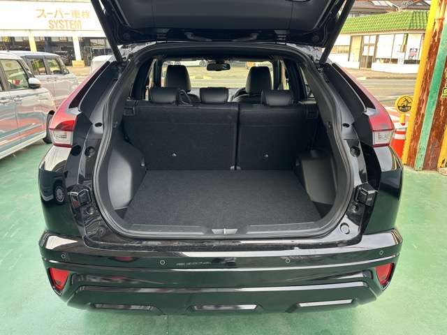 三菱 エクリプス　クロス １．５ Ｐ R5年 (東海) 99