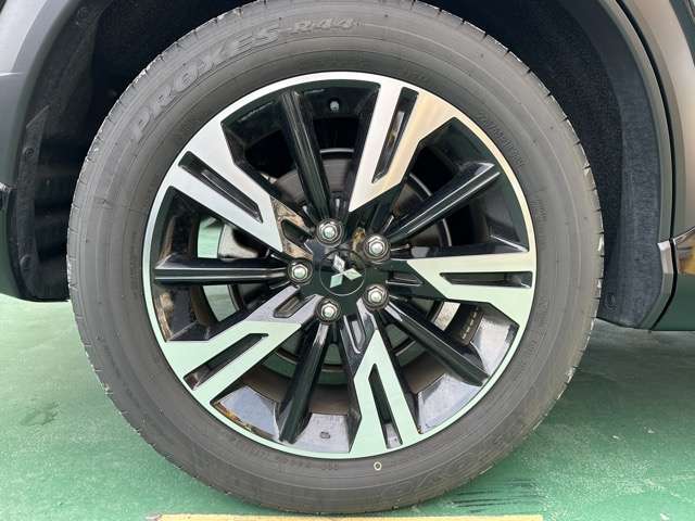 三菱 エクリプス　クロス １．５ Ｐ R5年 (東海) 99