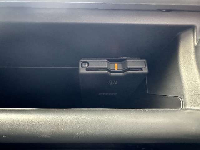 三菱 エクリプス　クロス １．５ Ｐ R5年 (東海) 99