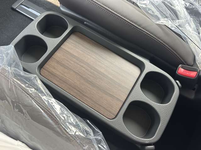 日産 エルグランド ２．５ ２５０ハイウェイスターＳ R7年 (東海) 99