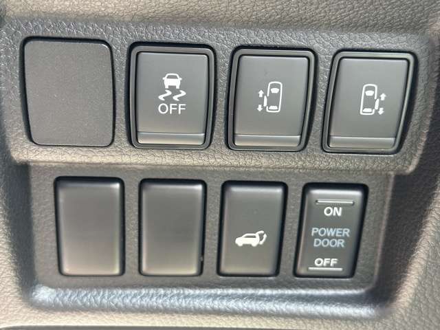 日産 エルグランド ２．５ ２５０ハイウェイスターＳ R7年 (東海) 99