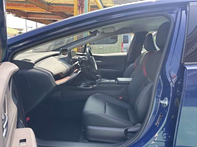 トヨタ プリウス ２．０ Ｚ R5年 (東海) 99