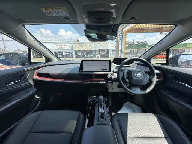 トヨタ プリウス ２．０ Ｚ R5年 (東海) 99