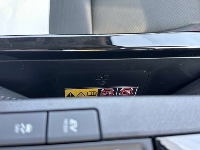 トヨタ プリウス ２．０ Ｚ R5年 (東海) 99