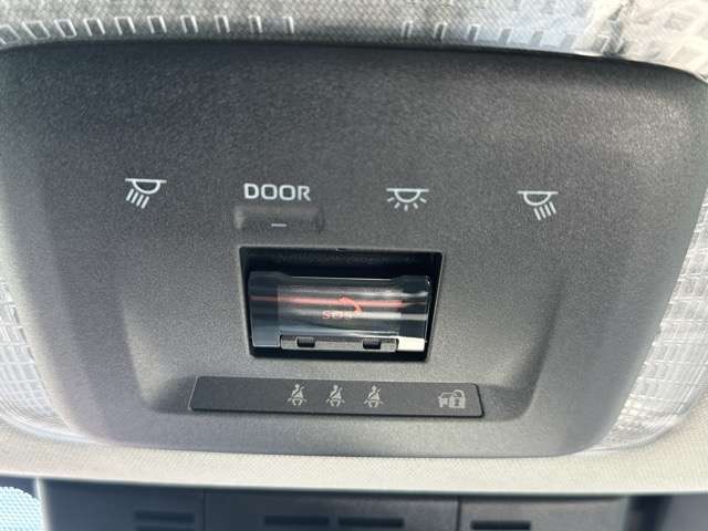 トヨタ プリウス ２．０ Ｚ R5年 (東海) 99