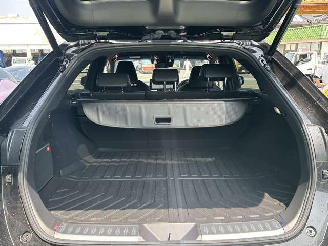 トヨタ ハリアー　ハイブリッド ２．５ ハイブリッド Ｚ レザーパッケージ R5年 (東海) 99