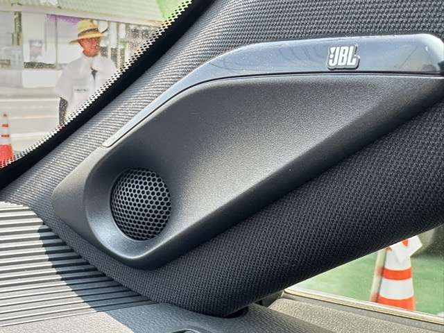 トヨタ ハリアー　ハイブリッド ２．５ ハイブリッド Ｚ レザーパッケージ R5年 (東海) 99