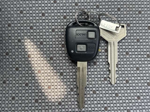 トヨタ パッソ １．０Ｘ H28年 (東海) 99