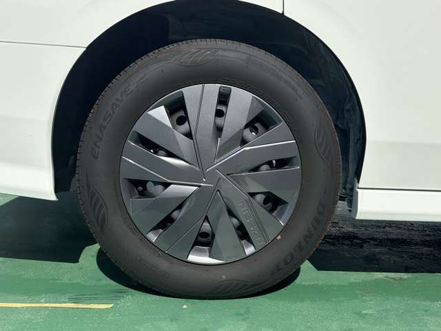 日産 セレナ ２．０ Ｘ R5年 (東海) 99