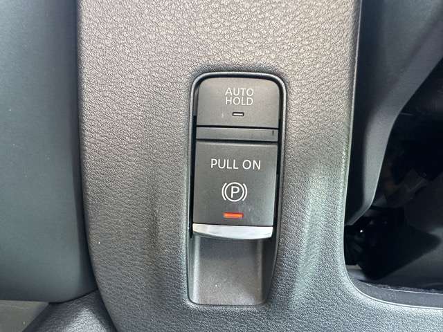 日産 セレナ ２．０ Ｘ R5年 (東海) 99