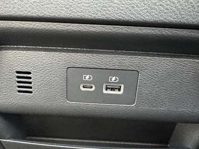 日産 セレナ ２．０ Ｘ R5年 (東海) 99