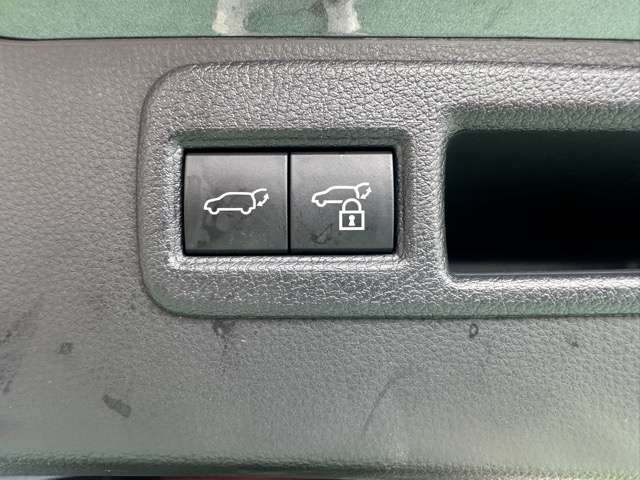 トヨタ ハリアーＰＨＥＶ ２．５ プラグインハイブリッド Ｚ Ｅ－ＦＯＵＲ ４ＷＤ R5年 (東海) 99