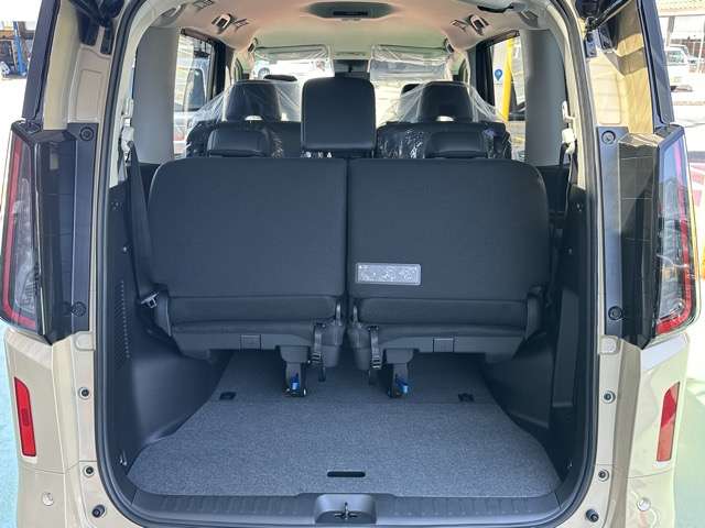 日産 セレナ ２．０ ハイウェイスターＶ R7年 (東海) 99