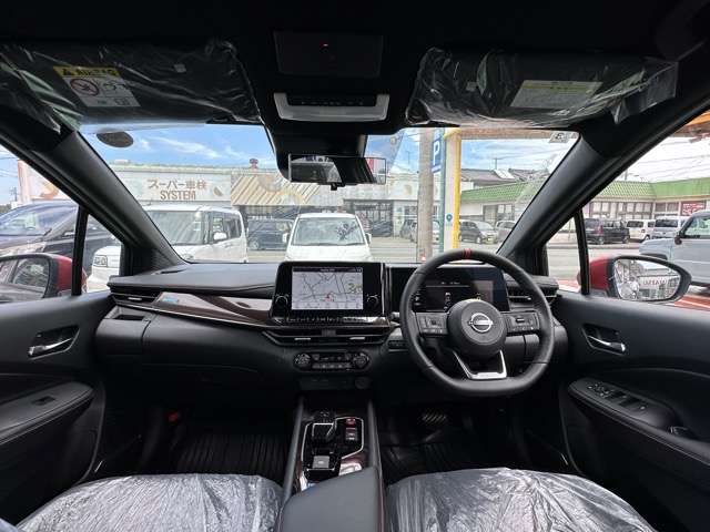 日産 ノートオーラ １．２ ＮＩＳＭＯ チューンド Ｅ－ＰＯＷＥＲ ４ＷＤ R7年 (東海) 99