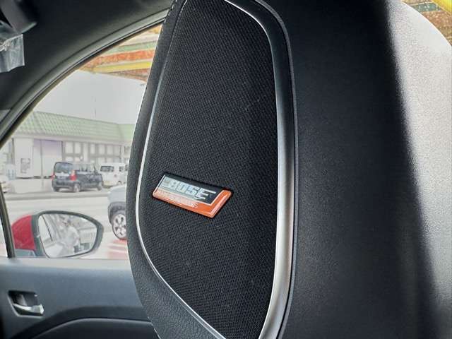 日産 ノートオーラ １．２ ＮＩＳＭＯ チューンド Ｅ－ＰＯＷＥＲ ４ＷＤ R7年 (東海) 99