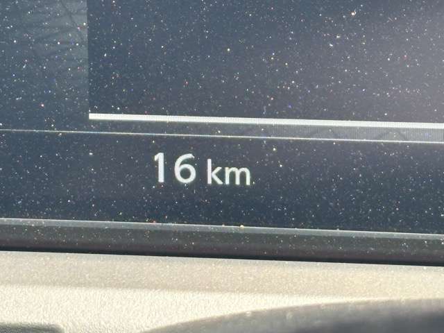 日産 ノートオーラ １．２ ＮＩＳＭＯ チューンド Ｅ－ＰＯＷＥＲ ４ＷＤ R7年 (東海) 99