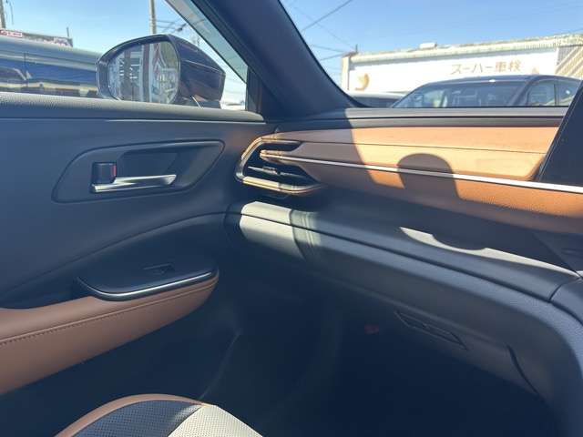 トヨタ クラウン　クロスオーバー　ハイブリッド ２．４ ＲＳ アドバンスト Ｅ－ＦＯＵＲ ＡＤＶＡＮＣＥＤ ４ＷＤ R5年 (東海) 99