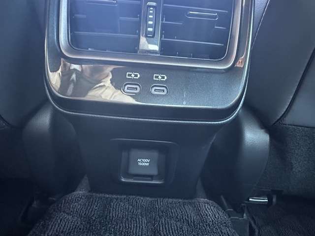 トヨタ クラウン　クロスオーバー　ハイブリッド ２．５ Ｚ Ｅ－ＦＯＵＲ ４ＷＤ R6年 (東海) 99