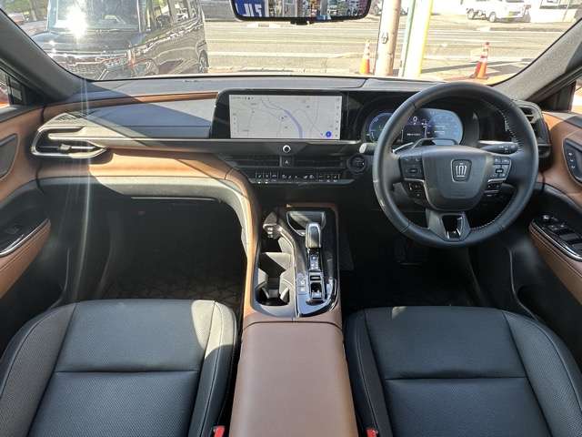 トヨタ クラウン　クロスオーバー　ハイブリッド ２．５ Ｚ Ｅ－ＦＯＵＲ ４ＷＤ R6年 (東海) 99