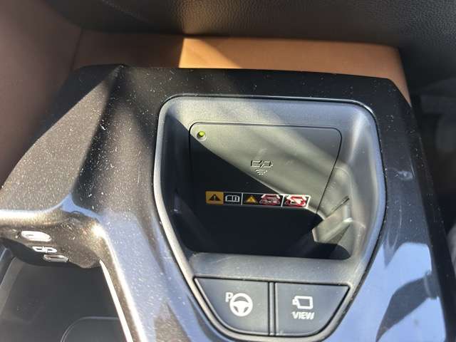 トヨタ クラウン　クロスオーバー　ハイブリッド ２．５ Ｚ Ｅ－ＦＯＵＲ ４ＷＤ R6年 (東海) 99