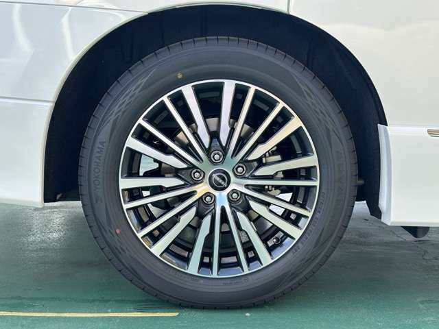 日産 エルグランド ２．５ ２５０ハイウェイスター プレミアム R7年 (東海) 99