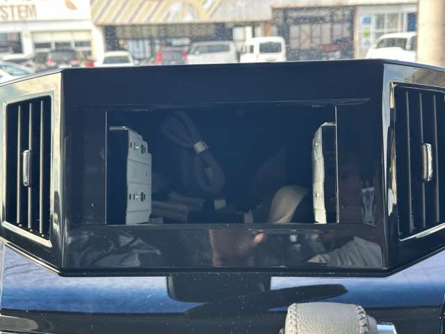 日産 エルグランド ２．５ ２５０ハイウェイスター プレミアム R7年 (東海) 99