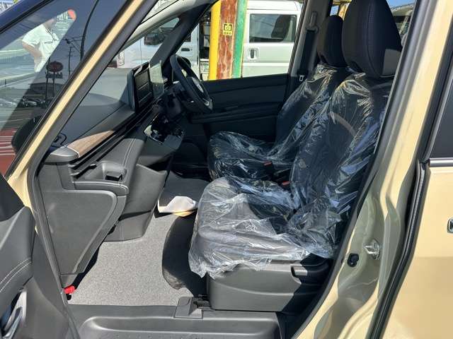 日産 セレナ ２．０ ハイウェイスターＶ R7年 (東海) 99