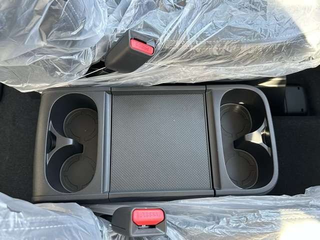 三菱 デリカ　Ｄ：５ ２．２ シャモニー 電動サイドステップ装着車 ディーゼルターボ ４ＷＤ R7年 (東海) 99