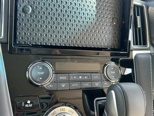 三菱 デリカ　Ｄ：５ ２．２ シャモニー 電動サイドステップ装着車 ディーゼルターボ ４ＷＤ R7年 (東海) 99