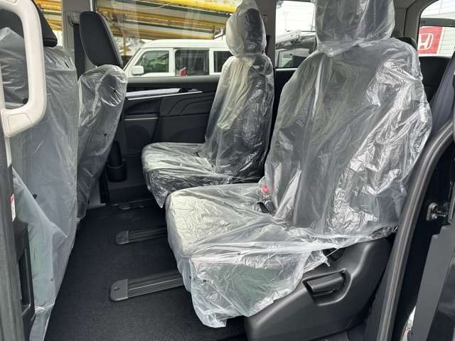 三菱 デリカ　Ｄ：５ ２．２ シャモニー 電動サイドステップ非装着車 ディーゼルターボ ４ＷＤ R7年 (東海) 99