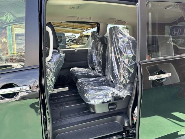 日産 セレナ ２．０ ハイウェイスターＶ ４ＷＤ R7年 (東海) 99