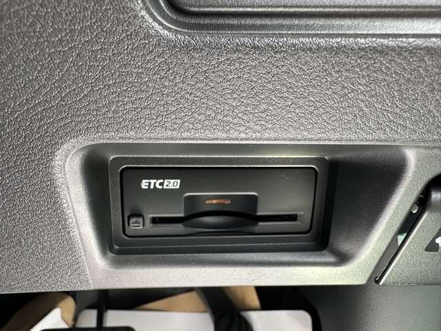 日産 セレナ ２．０ ハイウェイスターＶ ４ＷＤ R7年 (東海) 99