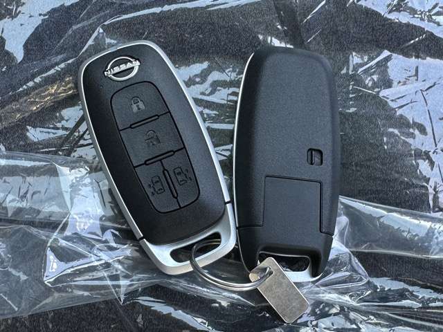 日産 セレナ ２．０ ハイウェイスターＶ ４ＷＤ R7年 (東海) 99