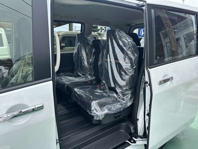 日産 セレナ ２．０ ハイウェイスターＶ ４ＷＤ R7年 (東海) 99