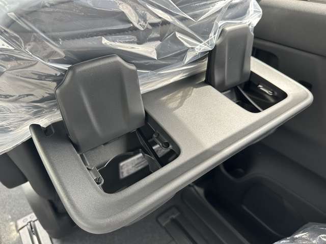 日産 セレナ ２．０ ハイウェイスターＶ ４ＷＤ R7年 (東海) 99