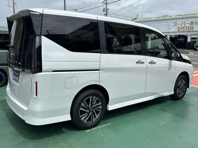 日産 セレナ ２．０ ハイウェイスターＶ ４ＷＤ R7年 (東海) 99