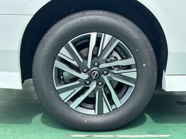 日産 セレナ ２．０ ハイウェイスターＶ ４ＷＤ R7年 (東海) 99