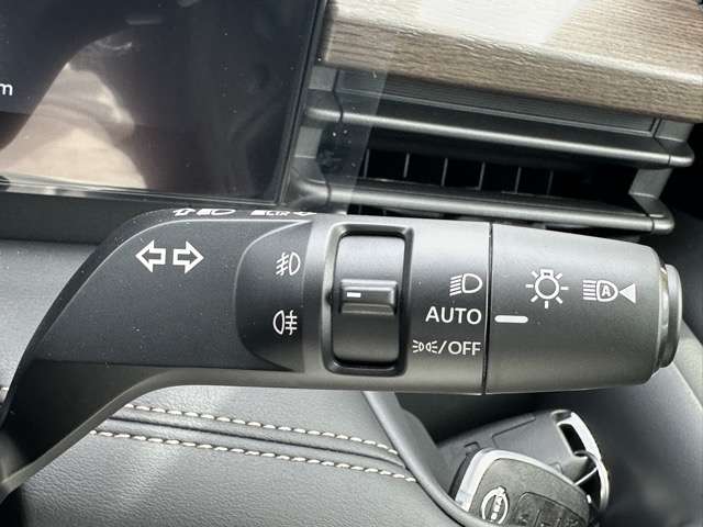 日産 セレナ ２．０ ハイウェイスターＶ ４ＷＤ R7年 (東海) 99