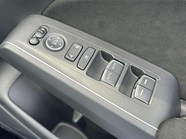 ホンダ シビック ２．０ レーシングブラックパッケージ R7年 (東海) 99