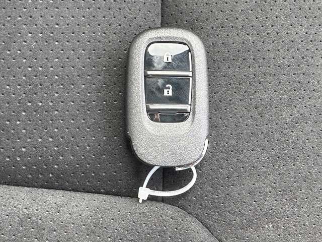 ホンダ シビック ２．０ レーシングブラックパッケージ R7年 (東海) 99