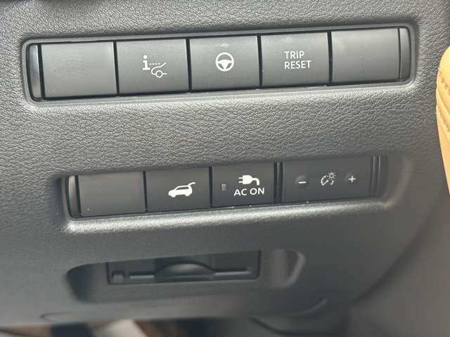 日産 エクストレイル １．５ Ｇ Ｅ－４ＯＲＣＥ ４ＷＤ R7年 (東海) 99