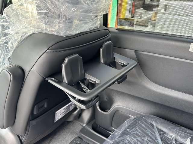 日産 セレナ １．４ Ｅ－ＰＯＷＥＲ ＡＵＴＥＣＨ R7年 (東海) 99