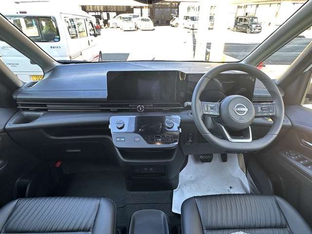 日産 セレナ １．４ Ｅ－ＰＯＷＥＲ ＡＵＴＥＣＨ R7年 (東海) 99