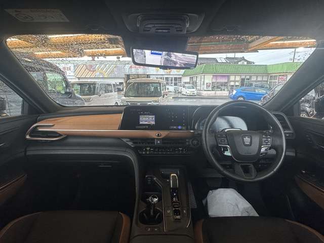 トヨタ クラウン　クロスオーバー　ハイブリッド ２．４ ＲＳ アドバンスト Ｅ－ＦＯＵＲ ＡＤＶＡＮＣＥＤ ４ＷＤ R4年 (東海) 99