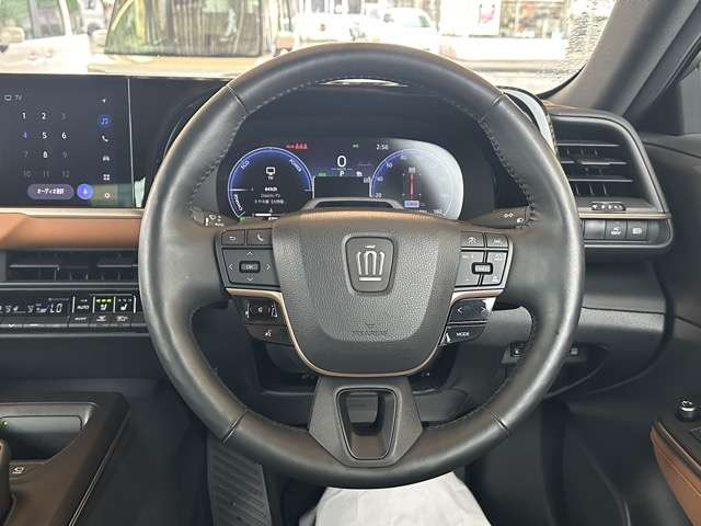 トヨタ クラウン　クロスオーバー　ハイブリッド ２．４ ＲＳ アドバンスト Ｅ－ＦＯＵＲ ＡＤＶＡＮＣＥＤ ４ＷＤ R4年 (東海) 99