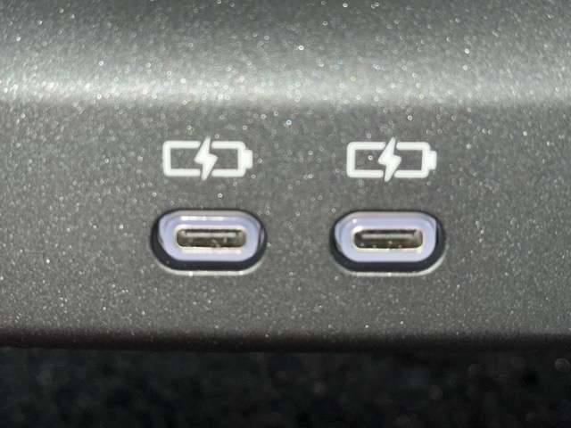 トヨタ クラウン　クロスオーバー　ハイブリッド ２．４ ＲＳ アドバンスト Ｅ－ＦＯＵＲ ＡＤＶＡＮＣＥＤ ４ＷＤ R4年 (東海) 99