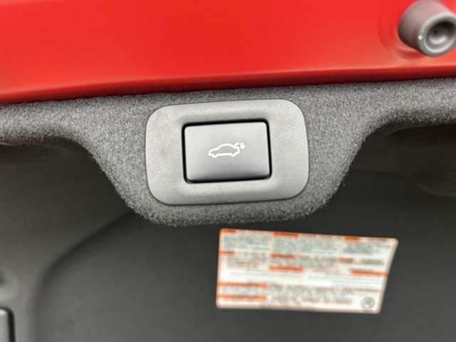 トヨタ クラウン　クロスオーバー　ハイブリッド ２．４ ＲＳ アドバンスト Ｅ－ＦＯＵＲ ＡＤＶＡＮＣＥＤ ４ＷＤ R4年 (東海) 99