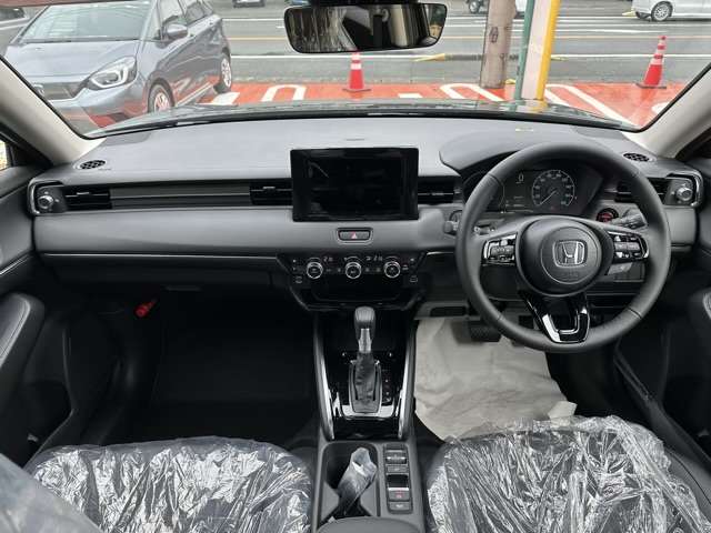 ホンダ ヴェゼル １．５ Ｅ：ＨＥＶ Ｚ R6年 (東海) 99