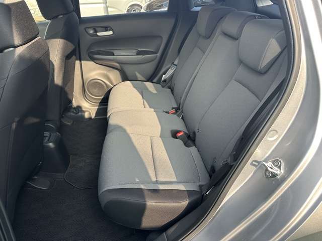 ホンダ フィット １．３ ベーシック R2年 (東海) 99