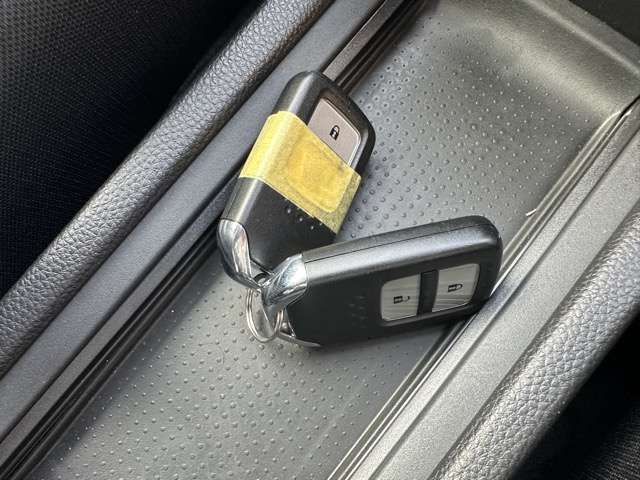 ホンダ フィット １．３ ベーシック R2年 (東海) 99